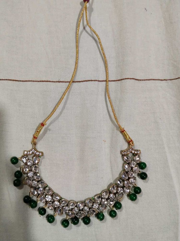 Elegant Kundan Necklace with Green Beads