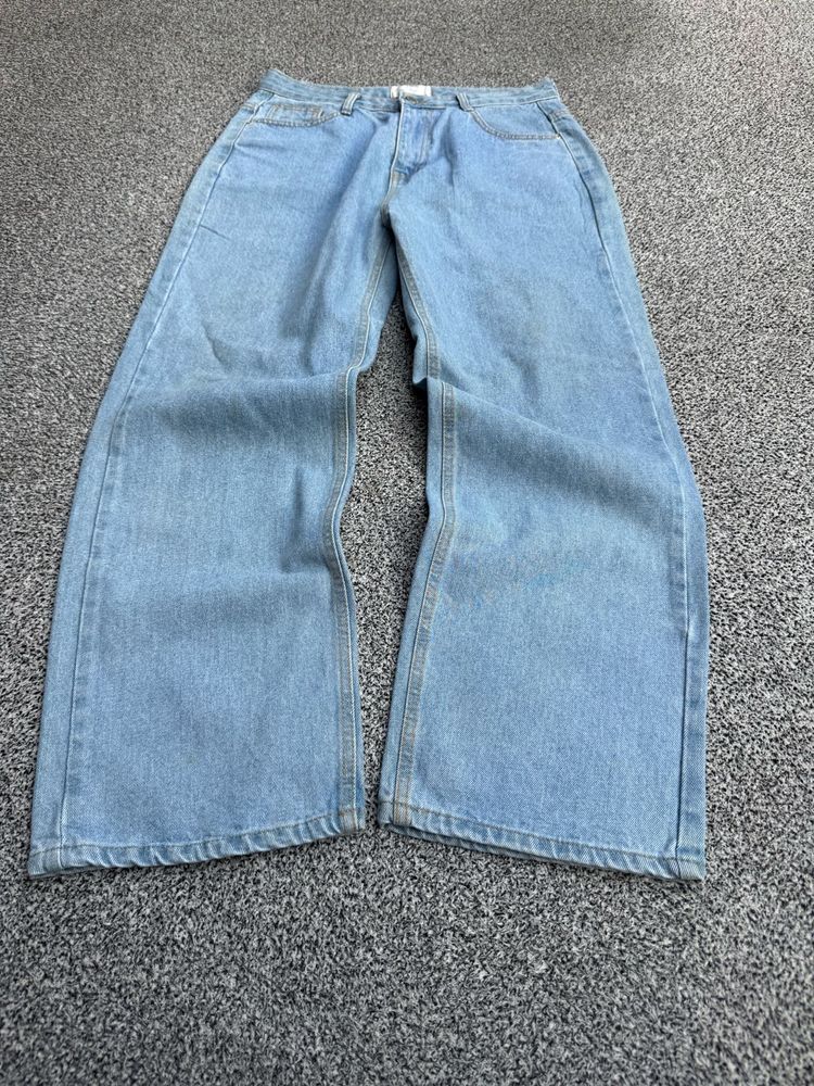 Light Wash Wide Leg Jeans