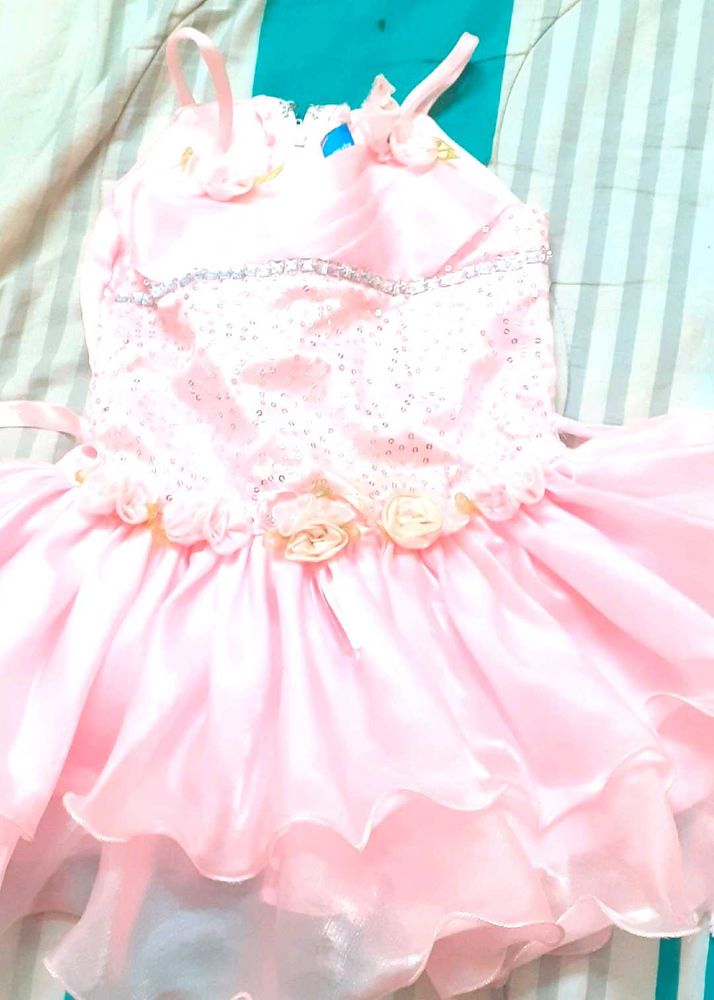Sleeveless Pink Partywear