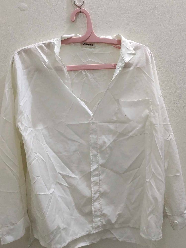 Causal white shirt