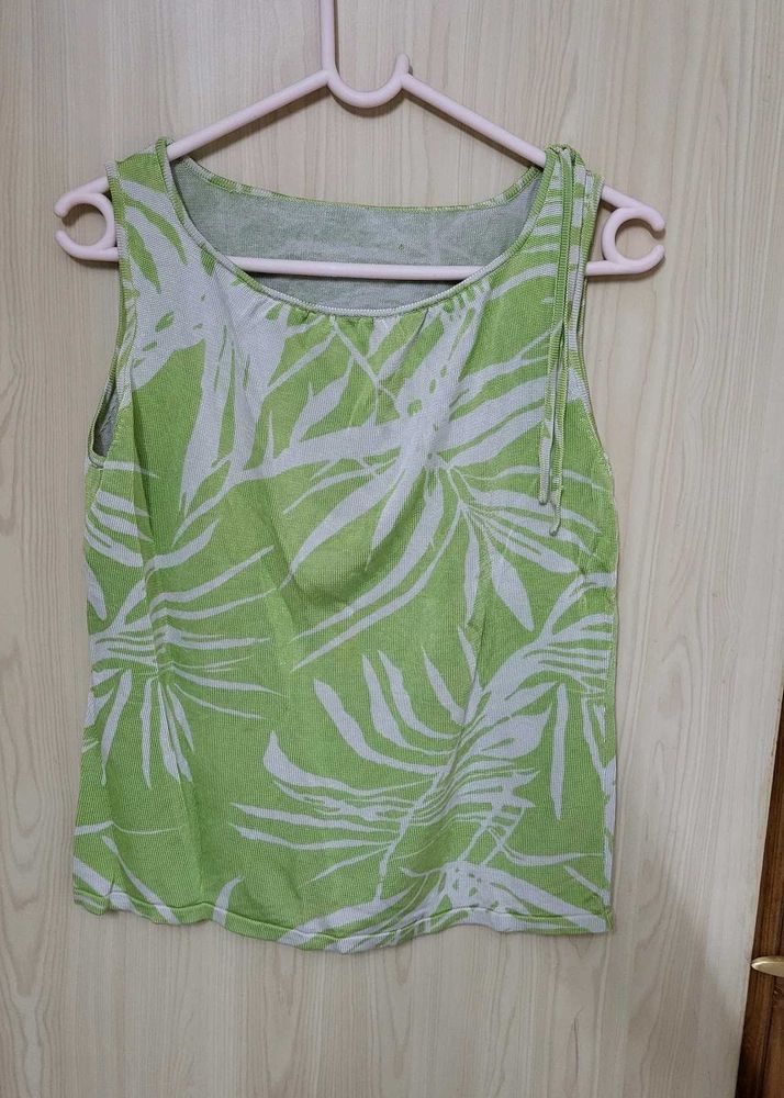 Green Leaf Print Tank Top