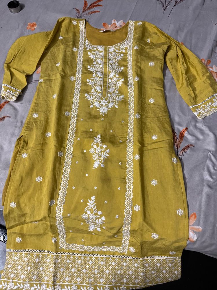Pakistani Embroidered Yellow Kurta