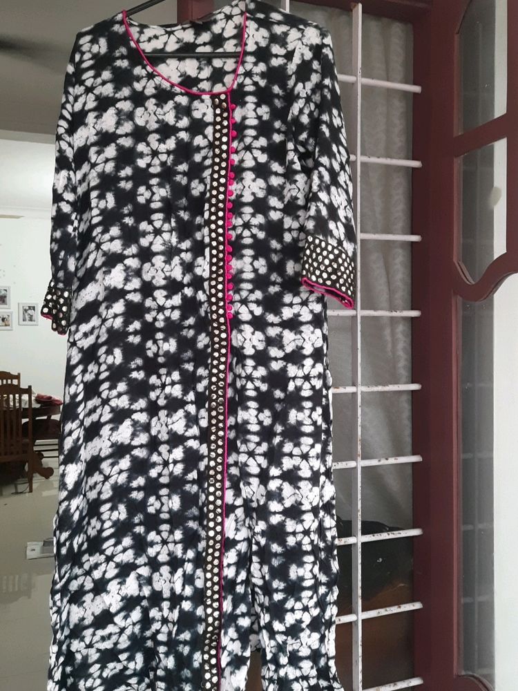 Mirror Work Kurthi