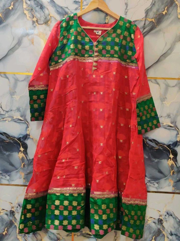 Sale brand new Plume anarkali zari woven upto XXL