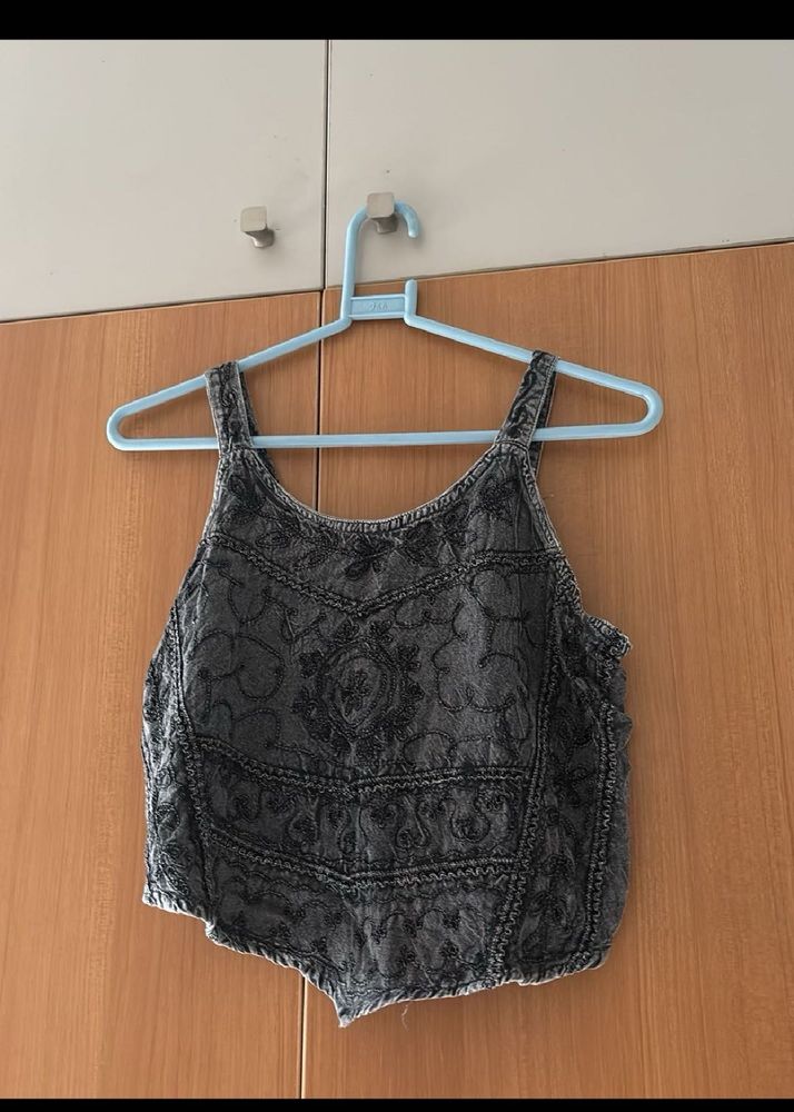 Embroidered Grey Sleeveless Top