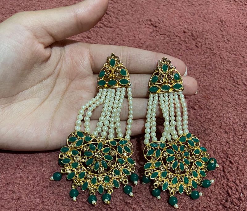 Elegant Green Pearl Drop Earrings