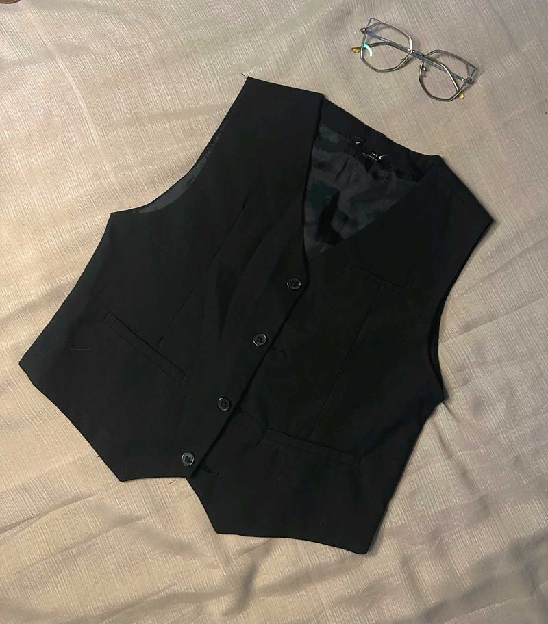 Classic Black women's vest