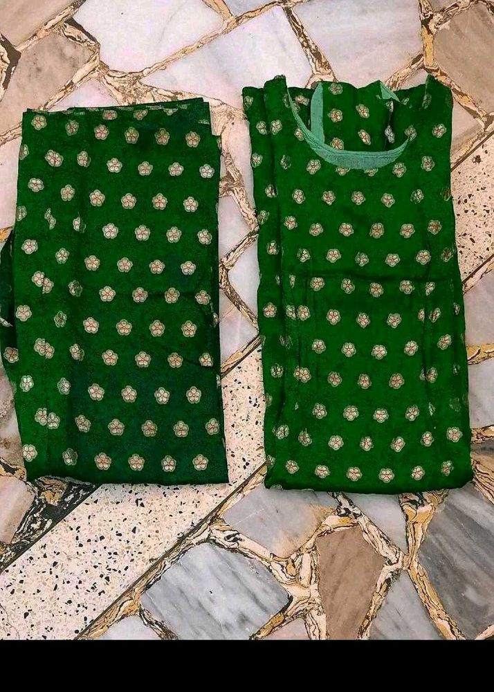 19. PURE SILK Green Kurta Set @ 399