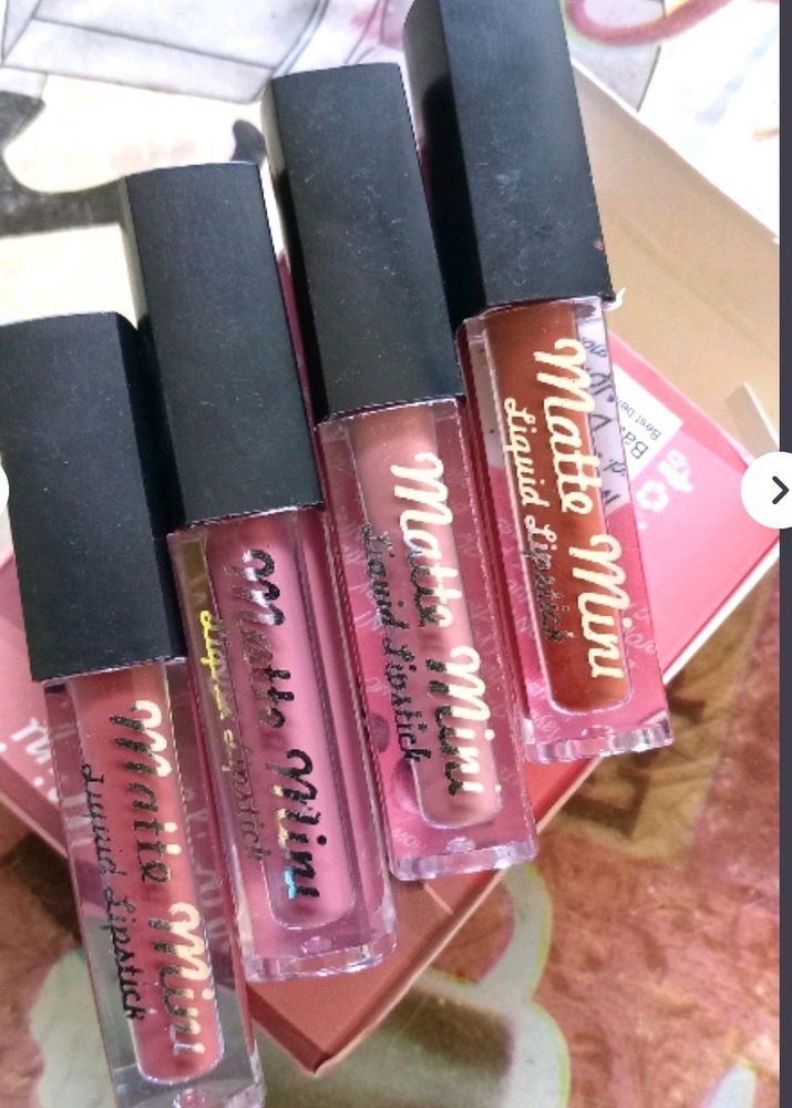 Brand New*** Matte Mini Lipstick (Set Of 4) Nude