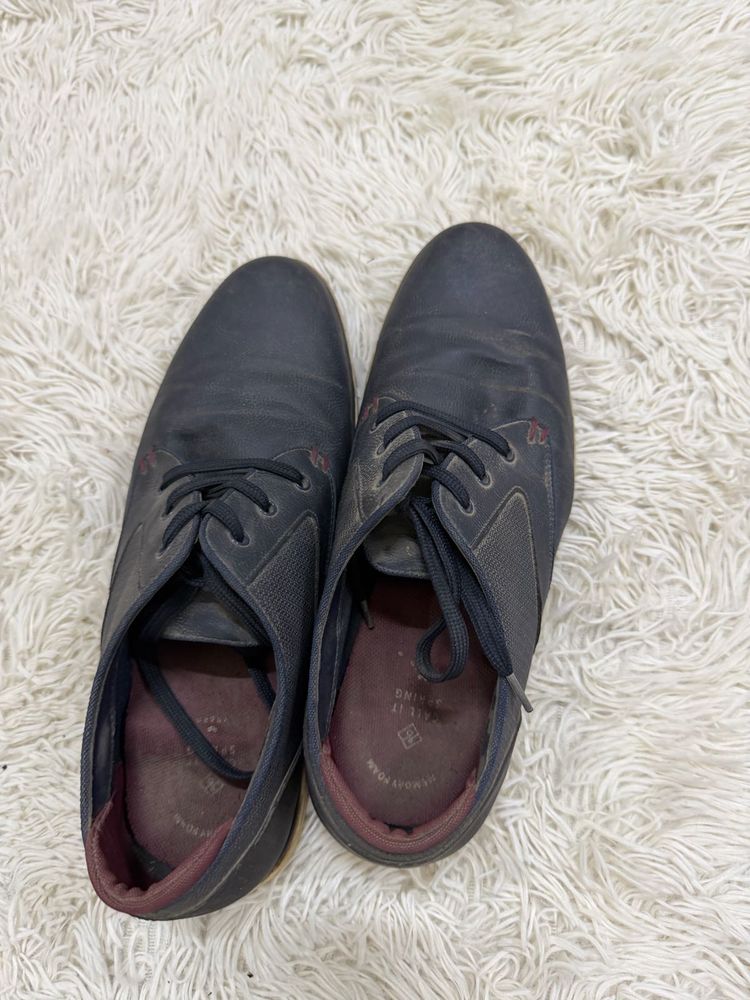 Men's Casual Lace-Up Shoes