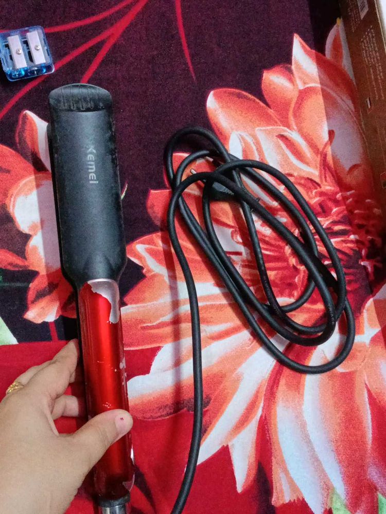 Kemei Hair Straightener