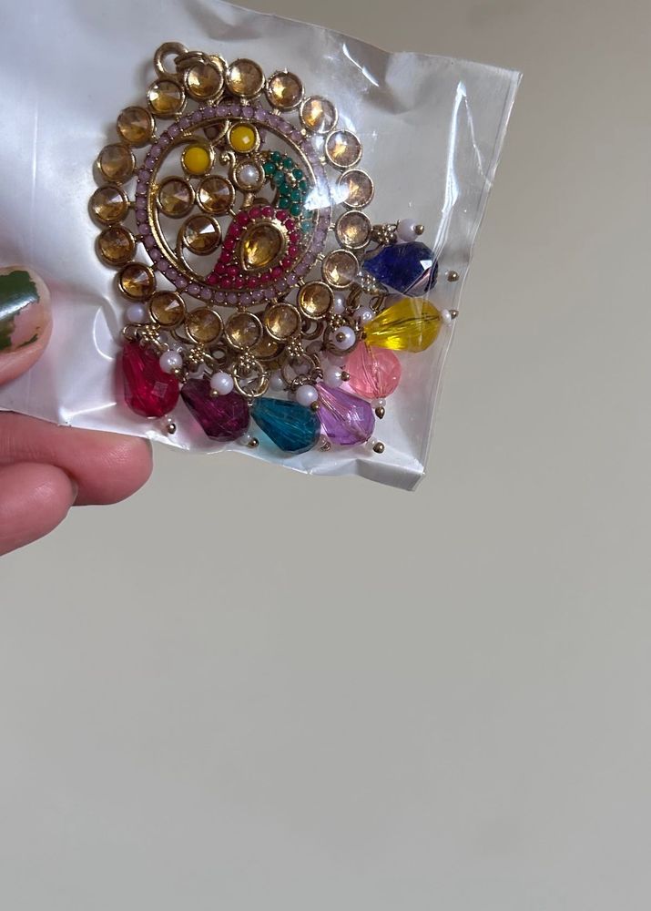 Earrings With Maang Tika