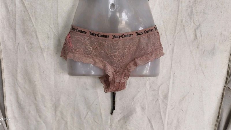 5186. Juicy Couture Lace Briefs