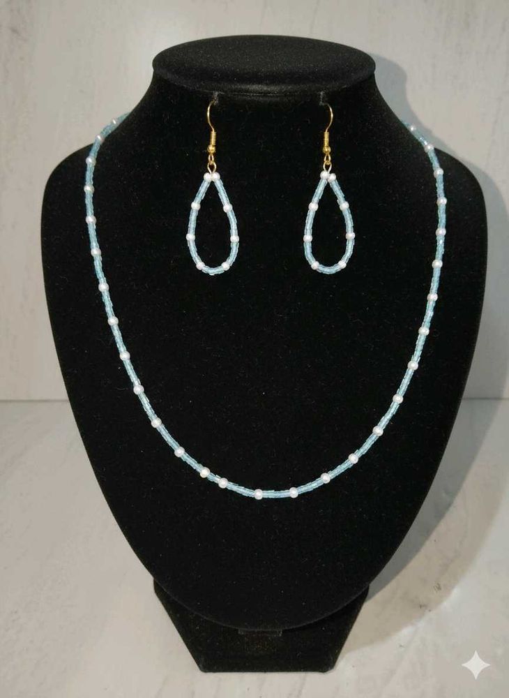 sky blue necklace