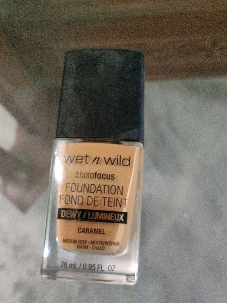 Wet n Wild PhotoFocus Foundation - Caramel