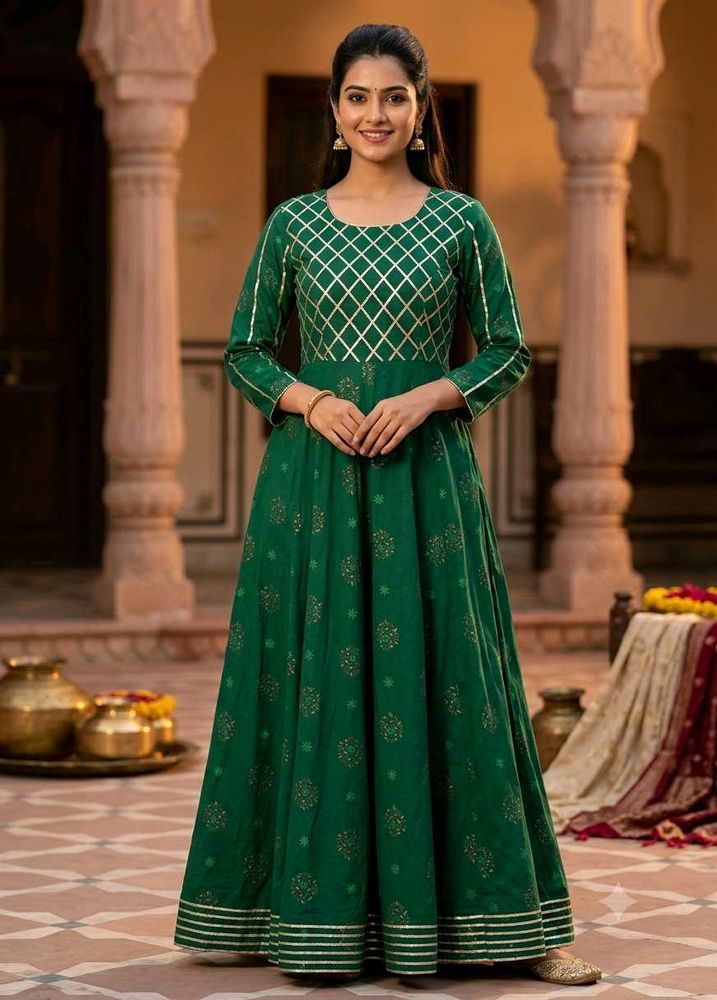 Elegant Green Ethnic Gown