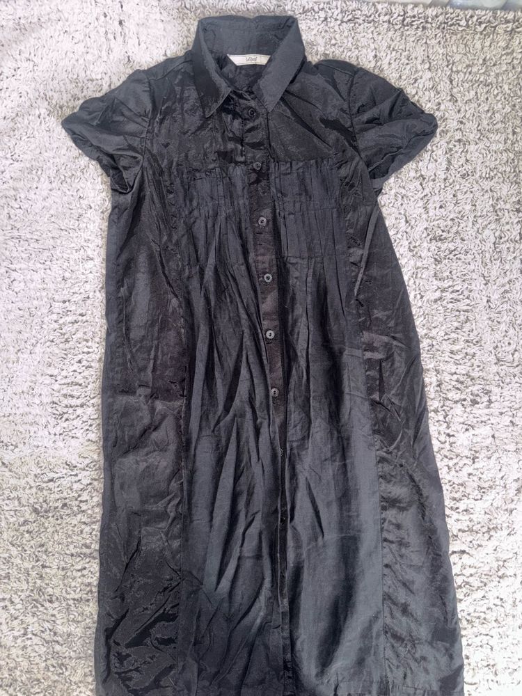 Chic Black Button-Up Midi Dress