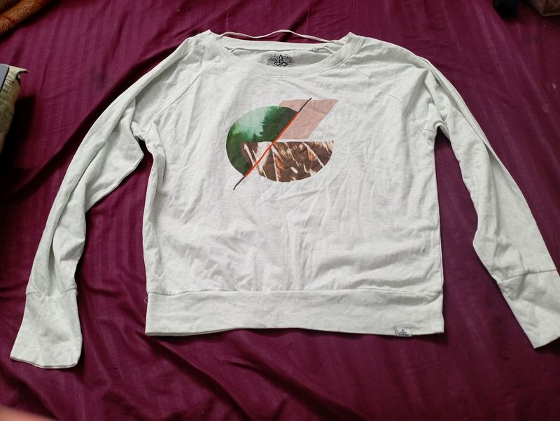 Off White Summer Sweatshirt