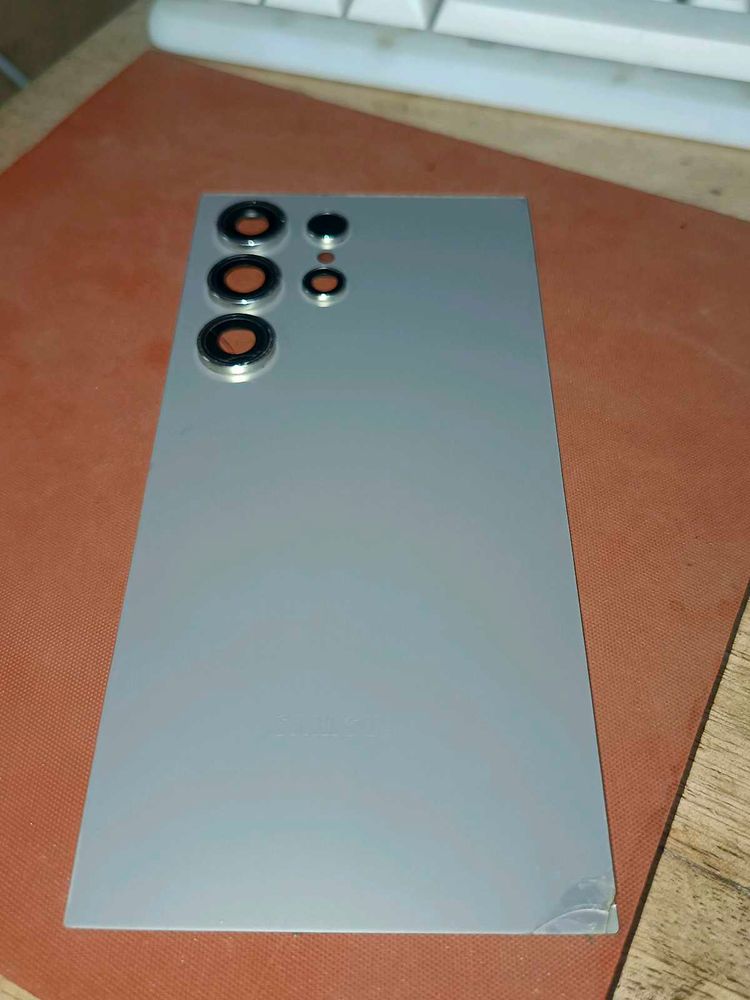 S24 ultra back pannel og