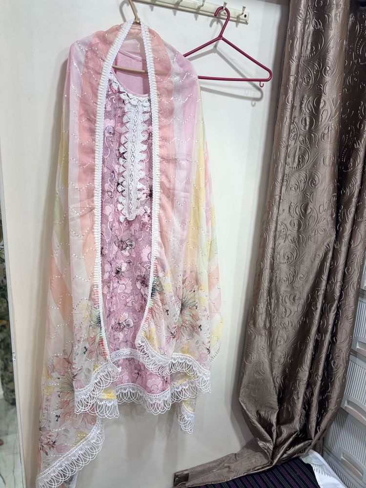 Beautiful Pink Floral Kurta Set with Dupatta