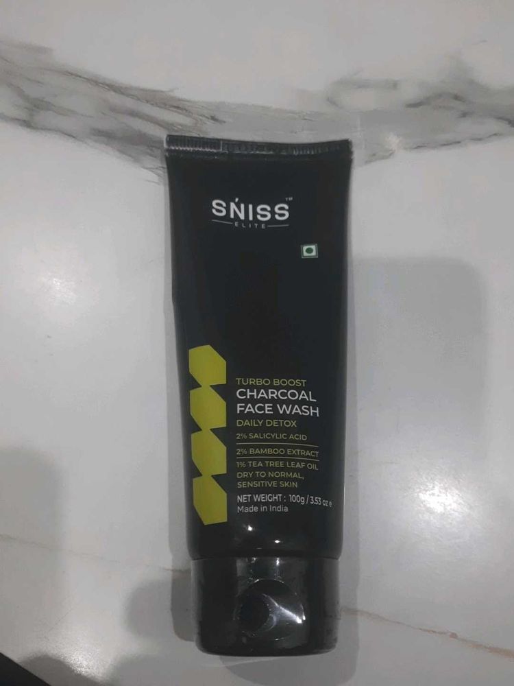 SNISS Turbo Boost Charcoal Face Wash