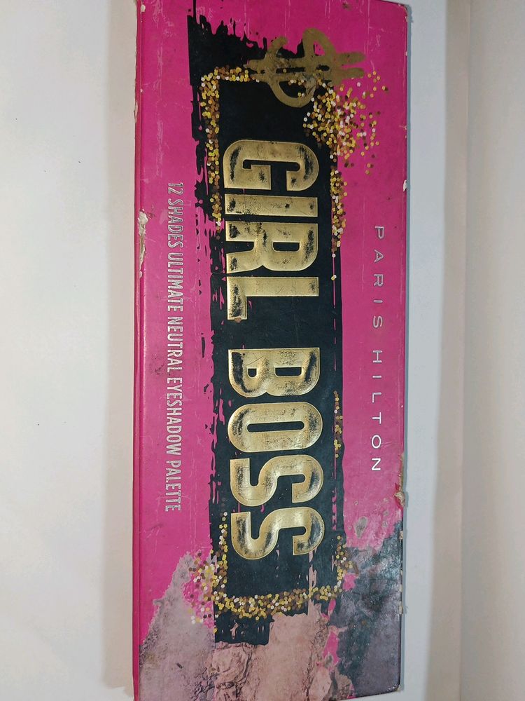 Paris Hilton Girl Boss Eyeshadow Palette