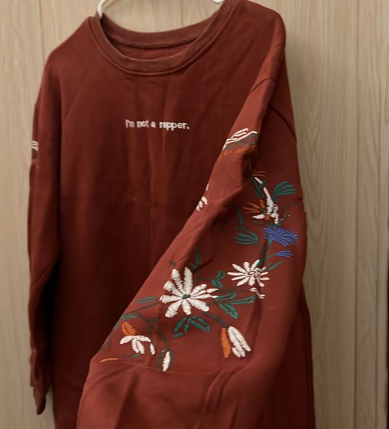 Embroidered Sleeve Sweat