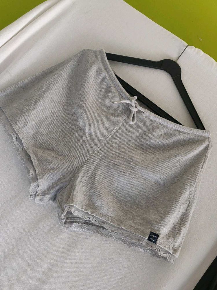 Cozy Lace Trim Sleep Shorts