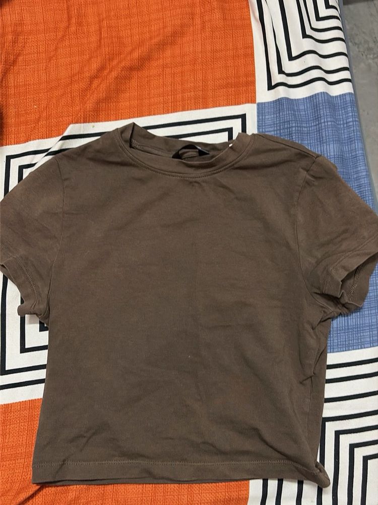 Brown Cropped T-Shirt