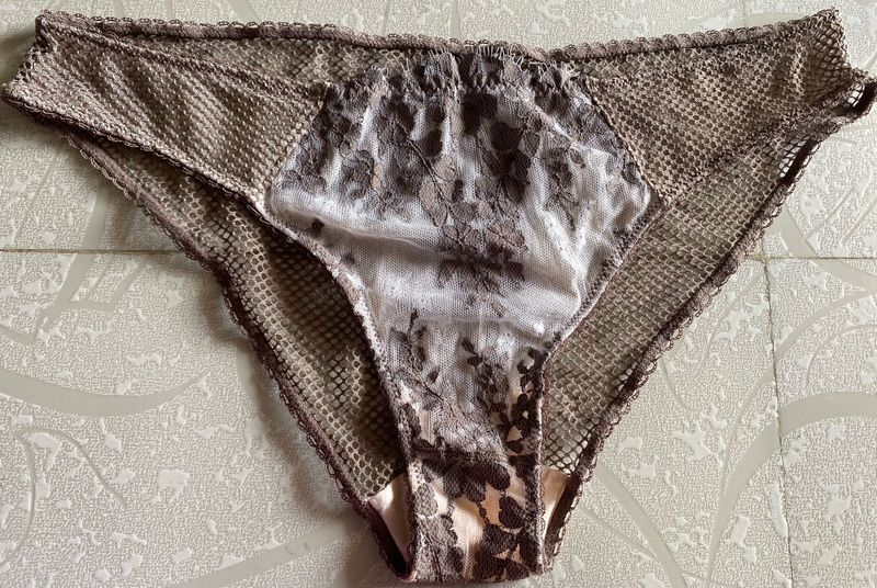 Floral Lace Brief size: L