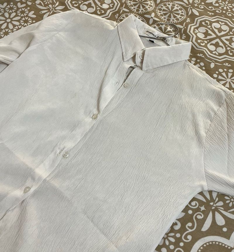 Women’s White Textured Shirt