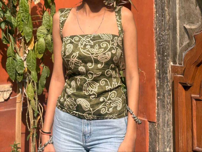 Green Floral Sleeveless Top