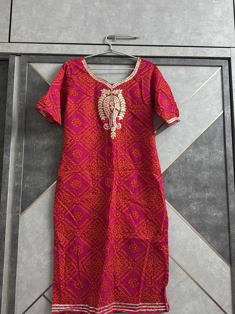 Vibrant Pink Bandhani Kurta with Embellished Neckl