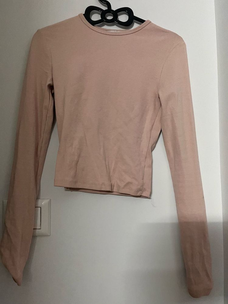 Soft Pink Long Sleeve Crop Top