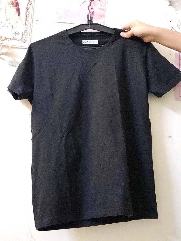 Classic Black ZARA T-Shirt