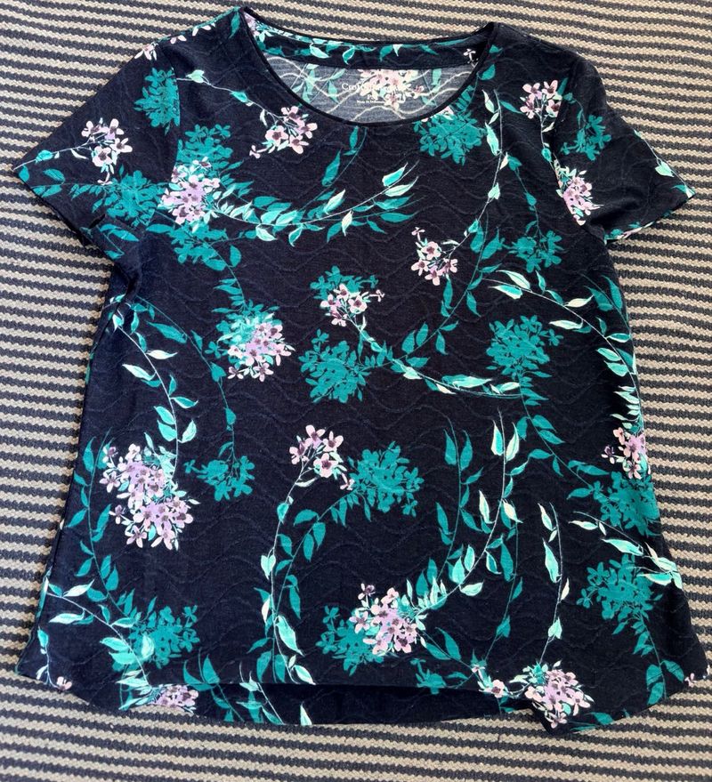 Floral Print Short Sleeve Top