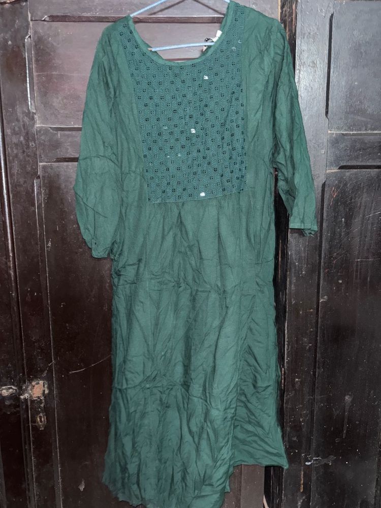 Green Embroidered kurta
