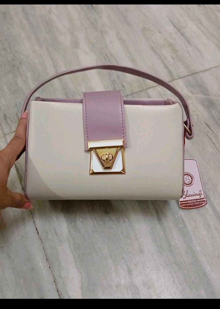 Chic Cream &amp; Lilac Handbag