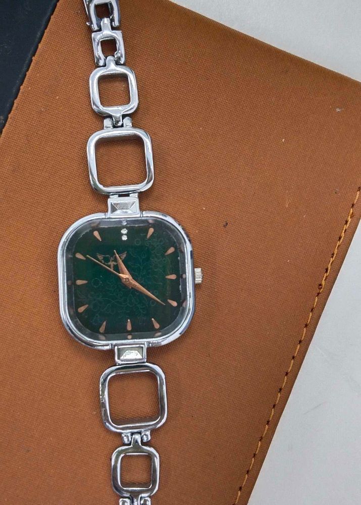 white bird Elegant Green Dial Watch