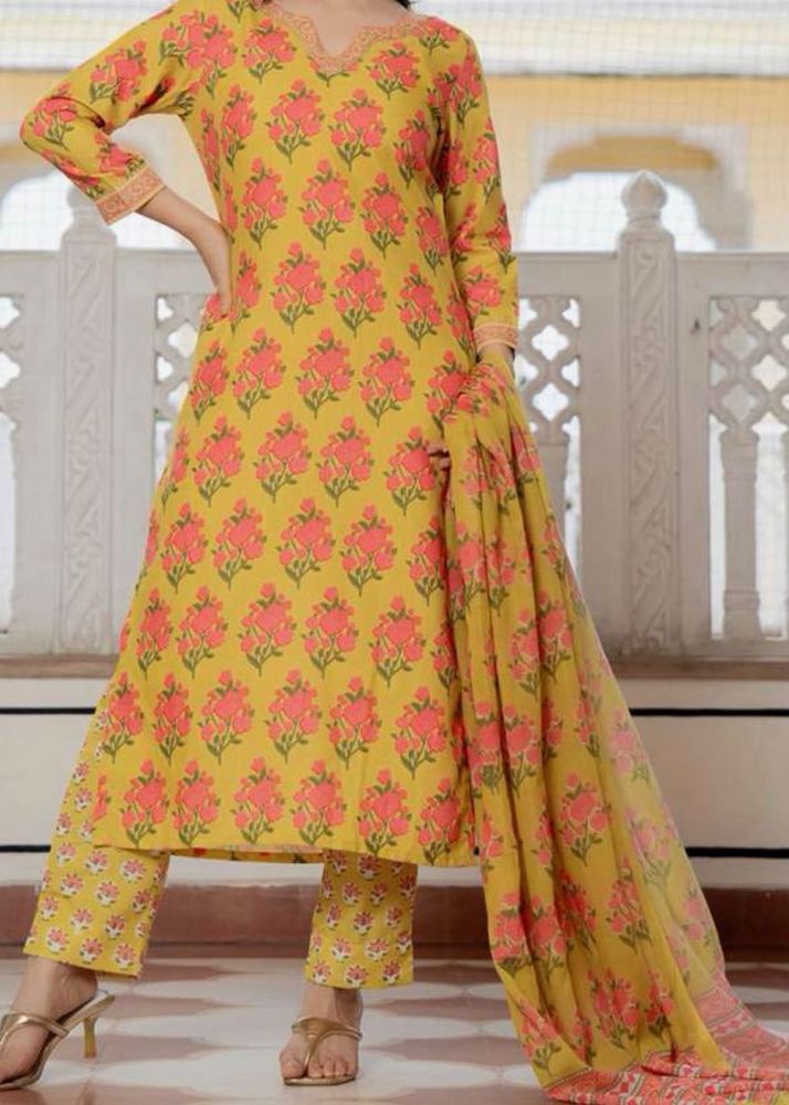 Yellow Kurta With Bottom And Duppata