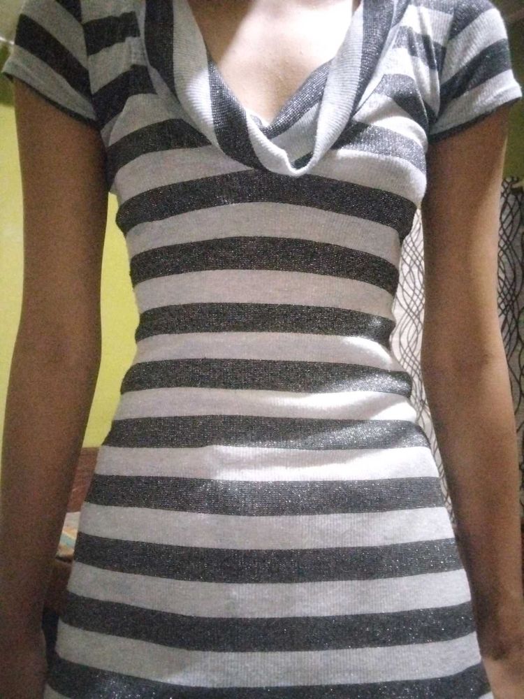 Cowl neck shiny top