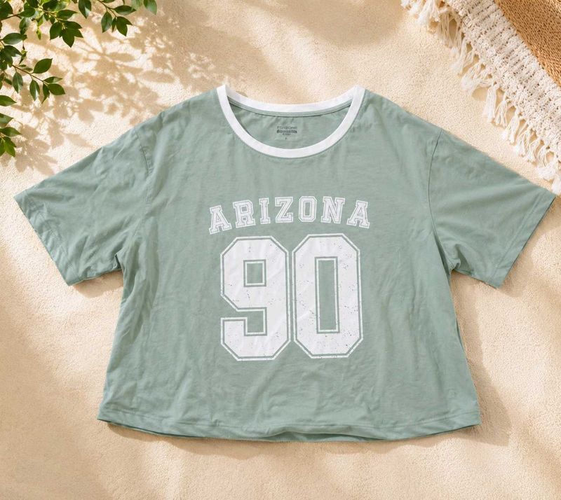 Arizona 90 Graphic Crop Tee💚🤩✨