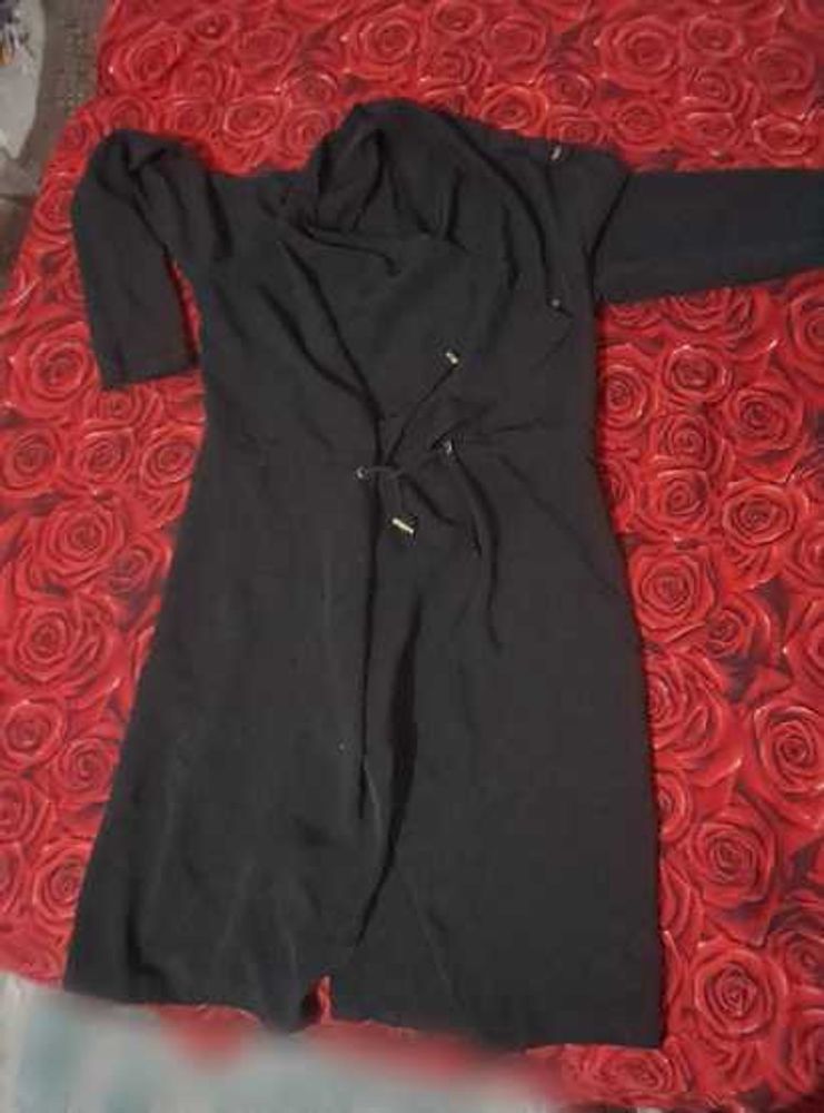 Black Knee-Length Open-Front Shrug with Full Sleev