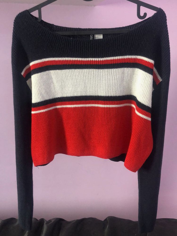 H&amp;M Off shoulder Striped Cropped Sweater