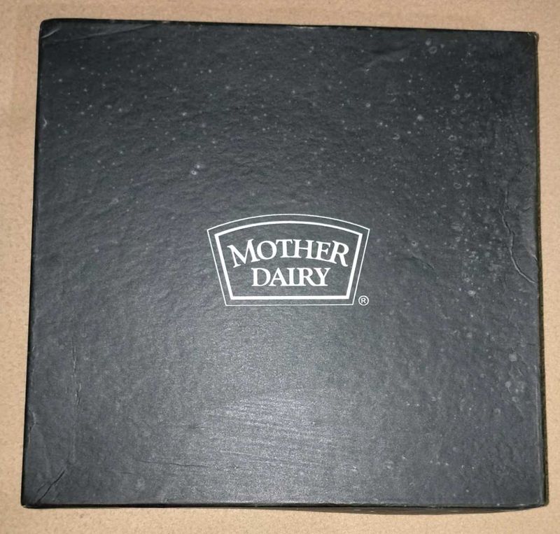 Mother Diary Gift Set For Official Person