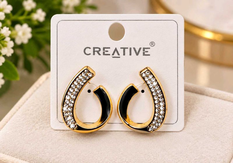 Stylish Gold and Black Drop Earrings