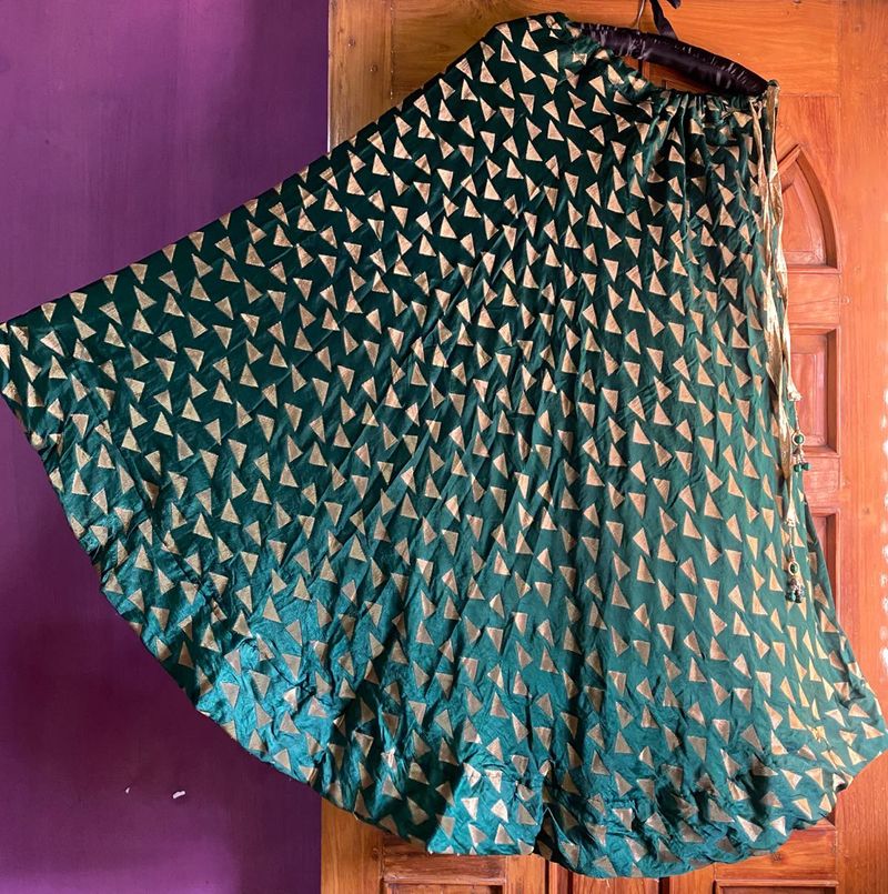 Elegant Green Ethnic Skirt with Golden Print