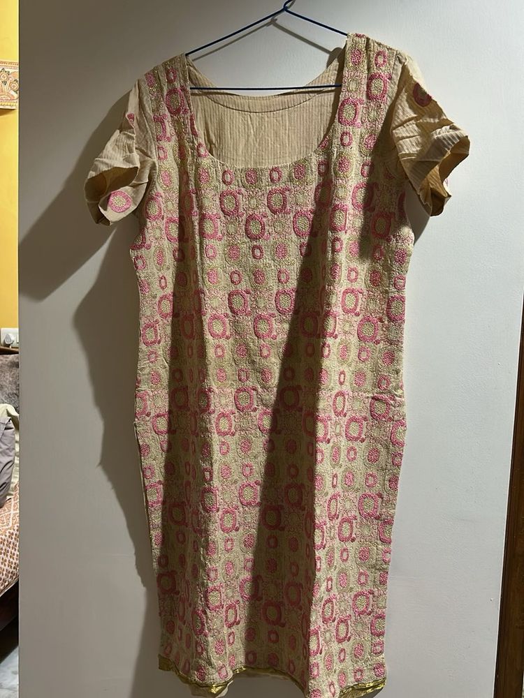 kurta set beige with embroidery