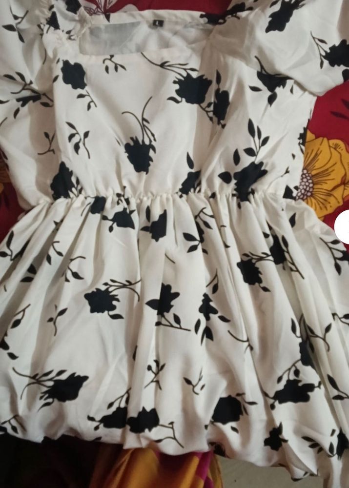 it is cute middi dress