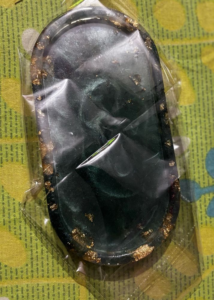 Elegant Oval Tray with Gold Leaf Accents